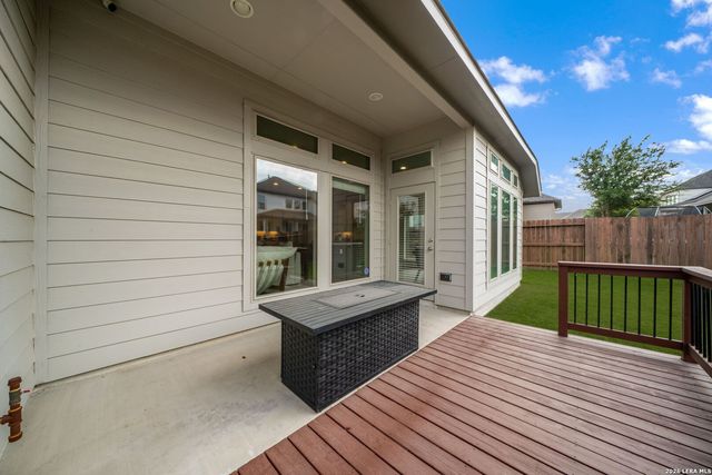6549 Crockett Cove, Schertz, TX 78108