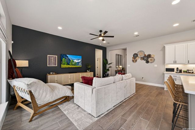 6549 Crockett Cove, Schertz, TX 78108