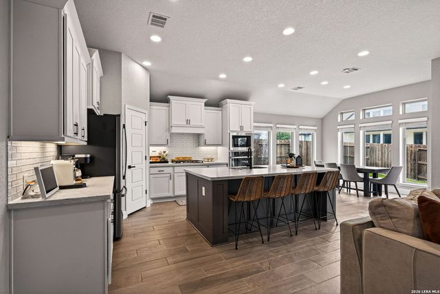 6549 Crockett Cove, Schertz, TX 78108