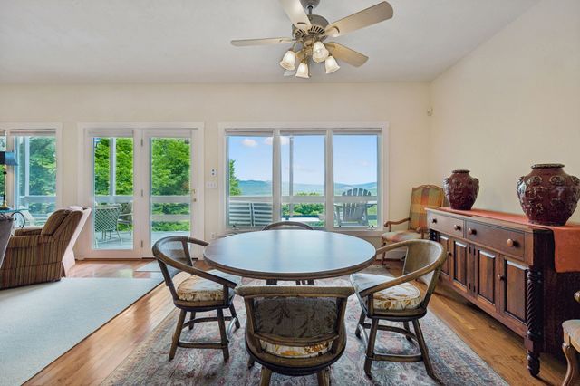 8 Matthews Mountain Ln, Carthage, TN 37030