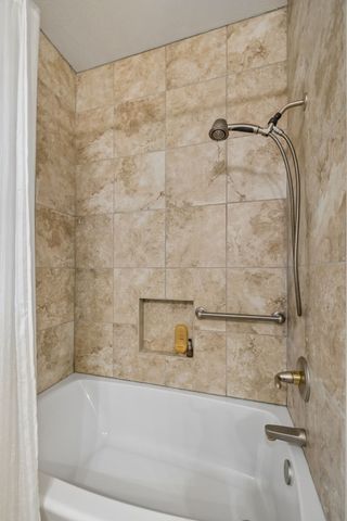 8 Matthews Mountain Ln, Carthage, TN 37030