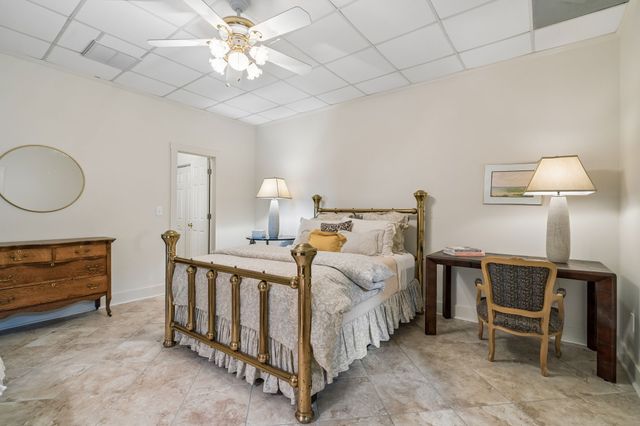 8 Matthews Mountain Ln, Carthage, TN 37030
