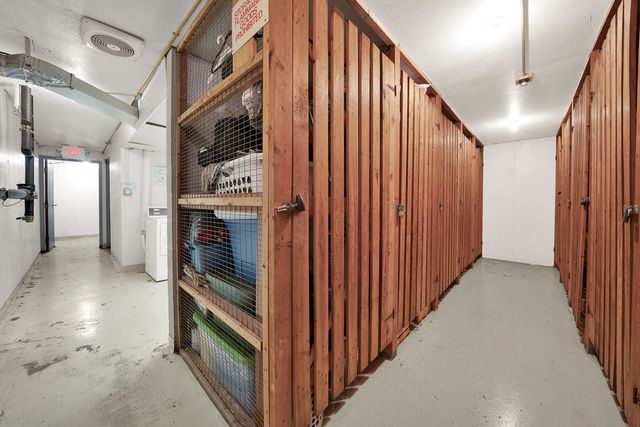 4112 W 98th Street 102, Oak Lawn, IL 60453