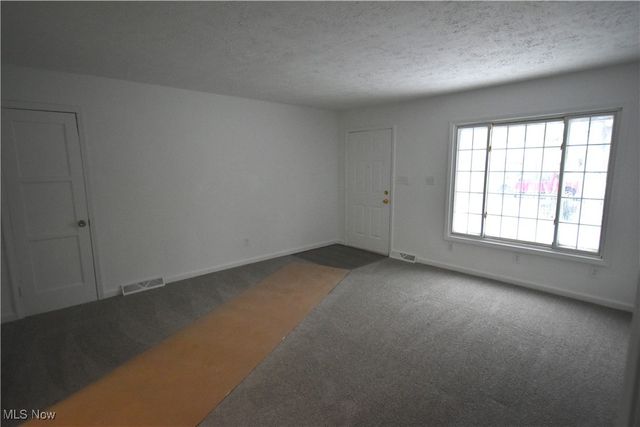 14508 Lakota Avenue, Cleveland, OH 44111