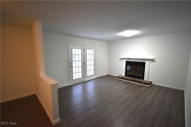 14508 Lakota Avenue, Cleveland, OH 44111