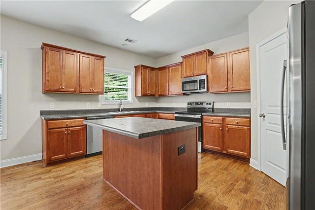 9015 Montclair Hills Drive, Cumming, GA 30028