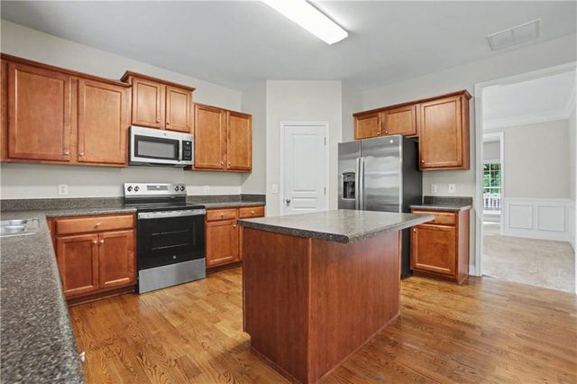 9015 Montclair Hills Drive, Cumming, GA 30028
