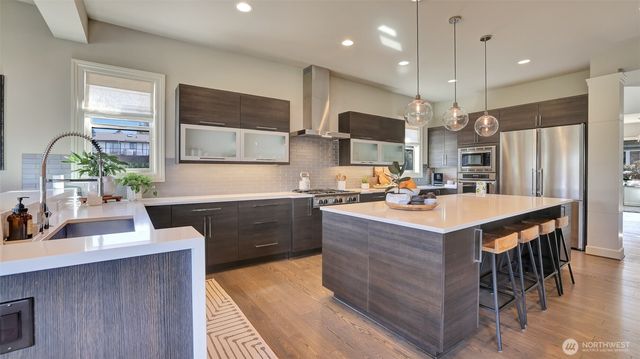 3319 Burnett Avenue N, Renton, WA 98056