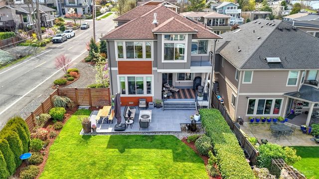 3319 Burnett Avenue N, Renton, WA 98056