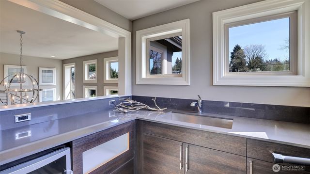 3319 Burnett Avenue N, Renton, WA 98056