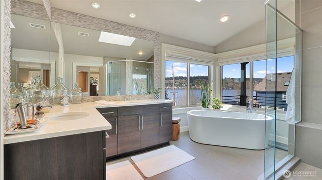 3319 Burnett Avenue N, Renton, WA 98056