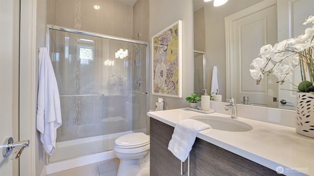 3319 Burnett Avenue N, Renton, WA 98056