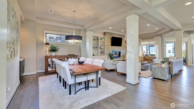 3319 Burnett Avenue N, Renton, WA 98056