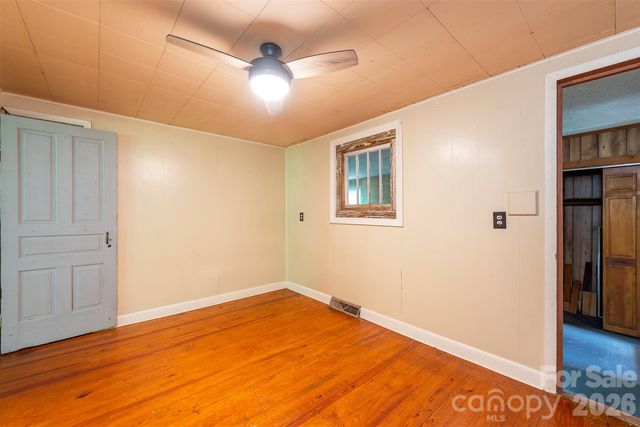 80 Webb Cove Road, Asheville, NC 28804