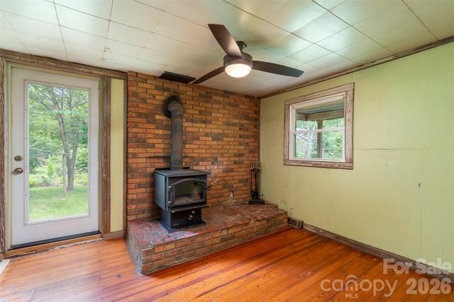 80 Webb Cove Road, Asheville, NC 28804
