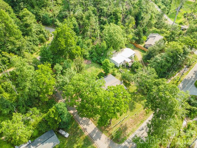 80 Webb Cove Road, Asheville, NC 28804