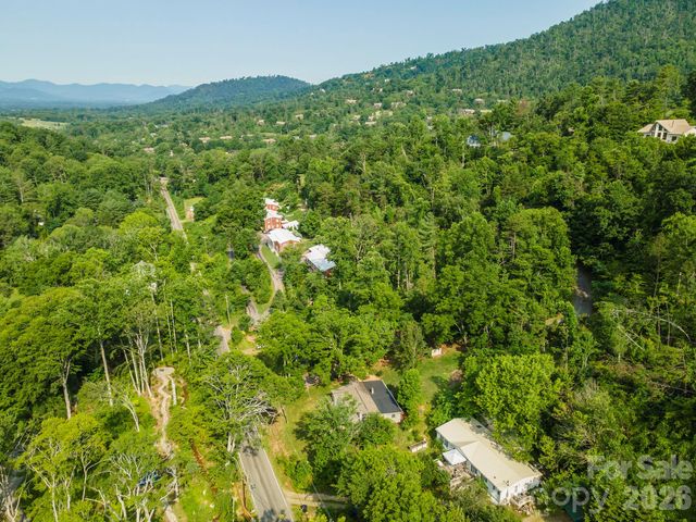 80 Webb Cove Road, Asheville, NC 28804
