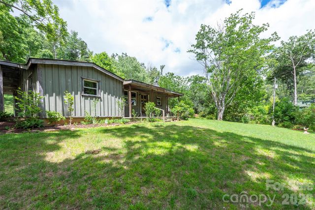 80 Webb Cove Road, Asheville, NC 28804