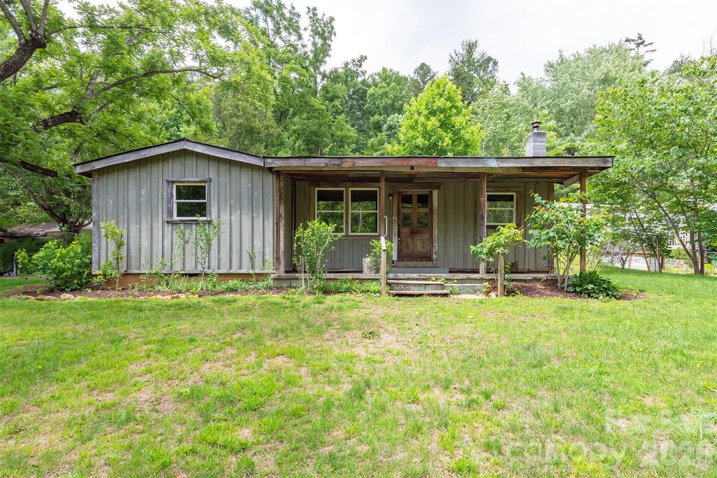 80 Webb Cove Road, Asheville, NC 28804