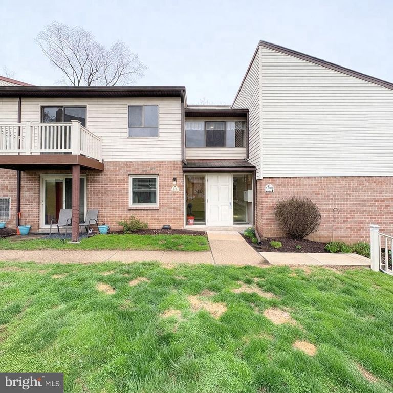 280 BRIDGEWATER RD #J5, Brookhaven, PA 19015