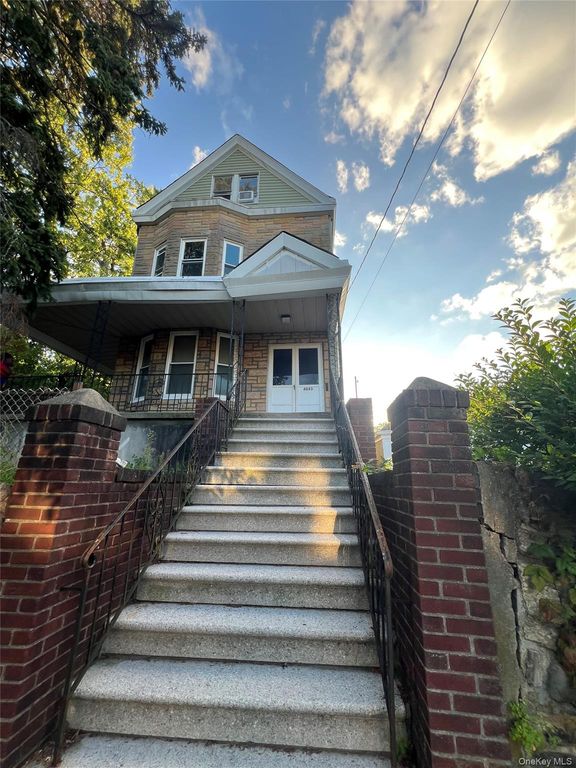 4083 Seton Avenue, Bronx, NY 10466