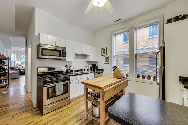 1451 N MAPLEWOOD Avenue 2F, Chicago, IL 60622