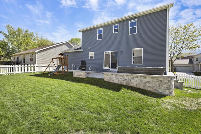 518 Lisa Ann Drive, Madison, WI 53718