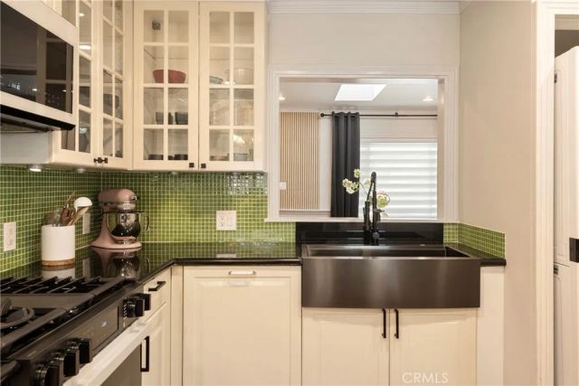 541 Davis, Glendale, CA 91201