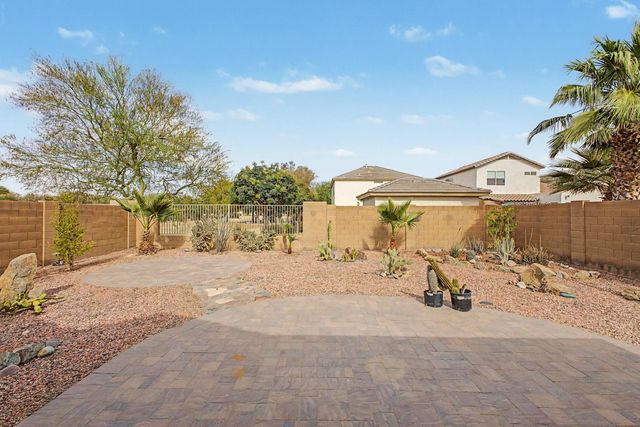 17447 N Marina Avenue, Maricopa, AZ 85139