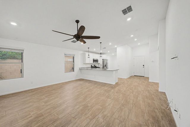 17447 N Marina Avenue, Maricopa, AZ 85139