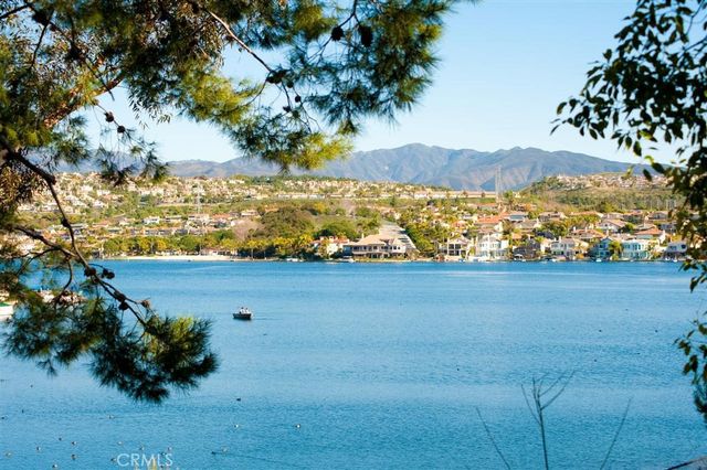 16 Chaumont, Mission Viejo, CA 92692