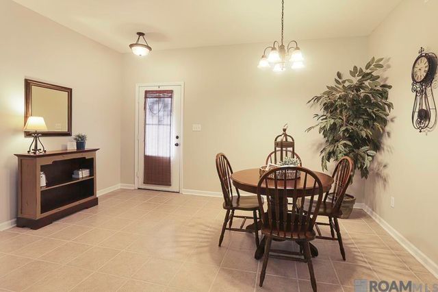 15467 Oakstone Dr, Prairieville, LA 70769