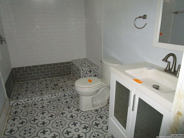 401 PRINCETON AVE, San Antonio, TX 78201