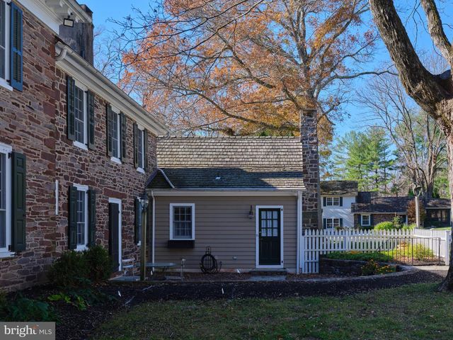 1789 WRIGHTSTOWN RD, Newtown, PA 18940