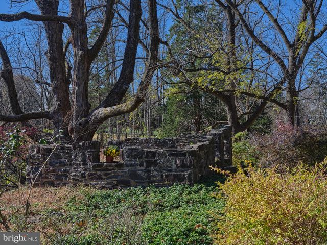 1789 WRIGHTSTOWN RD, Newtown, PA 18940