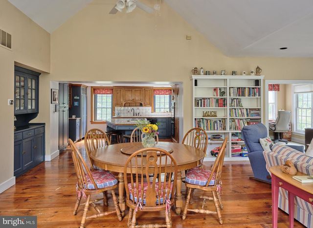 1789 WRIGHTSTOWN RD, Newtown, PA 18940