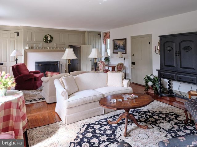 1789 WRIGHTSTOWN RD, Newtown, PA 18940