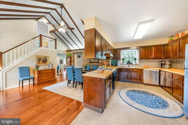 1789 WRIGHTSTOWN RD, Newtown, PA 18940