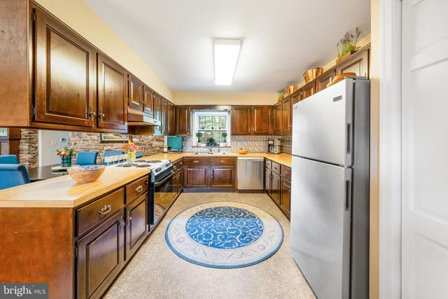 1789 WRIGHTSTOWN RD, Newtown, PA 18940