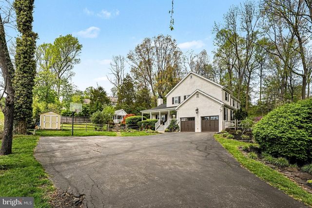 1102 LANTERN CIR, Phoenixville, PA 19460