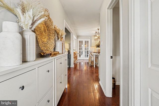 1102 LANTERN CIR, Phoenixville, PA 19460