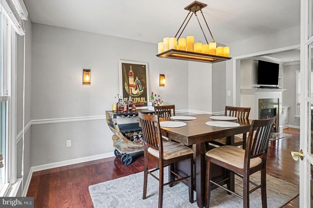 1102 LANTERN CIR, Phoenixville, PA 19460