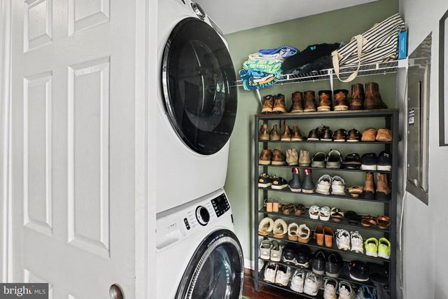 1102 LANTERN CIR, Phoenixville, PA 19460