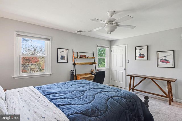 1102 LANTERN CIR, Phoenixville, PA 19460