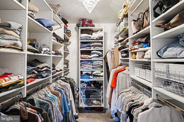 1102 LANTERN CIR, Phoenixville, PA 19460