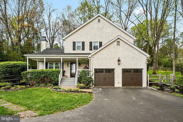 1102 LANTERN CIR, Phoenixville, PA 19460