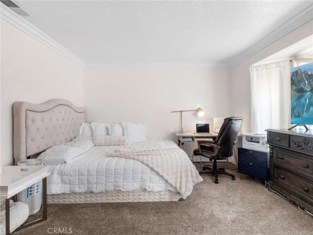 6791 Redwood Avenue, Hesperia, CA 92345