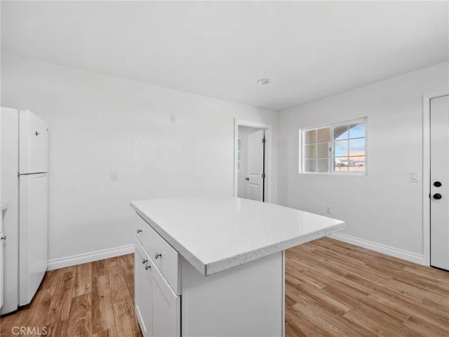 6791 Redwood Avenue, Hesperia, CA 92345