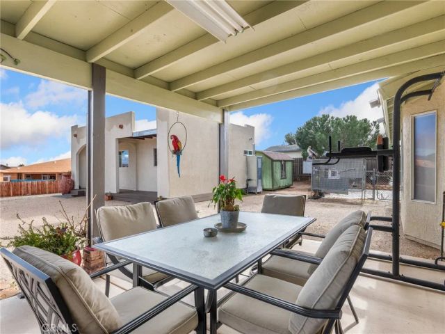 6791 Redwood Avenue, Hesperia, CA 92345