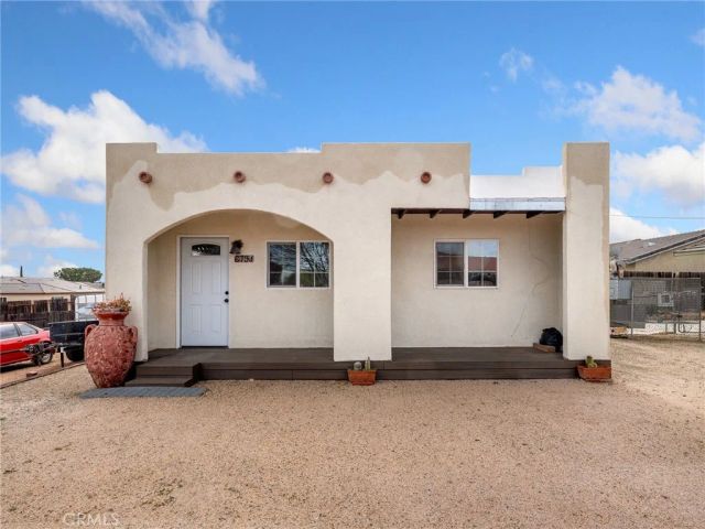 6791 Redwood Avenue, Hesperia, CA 92345